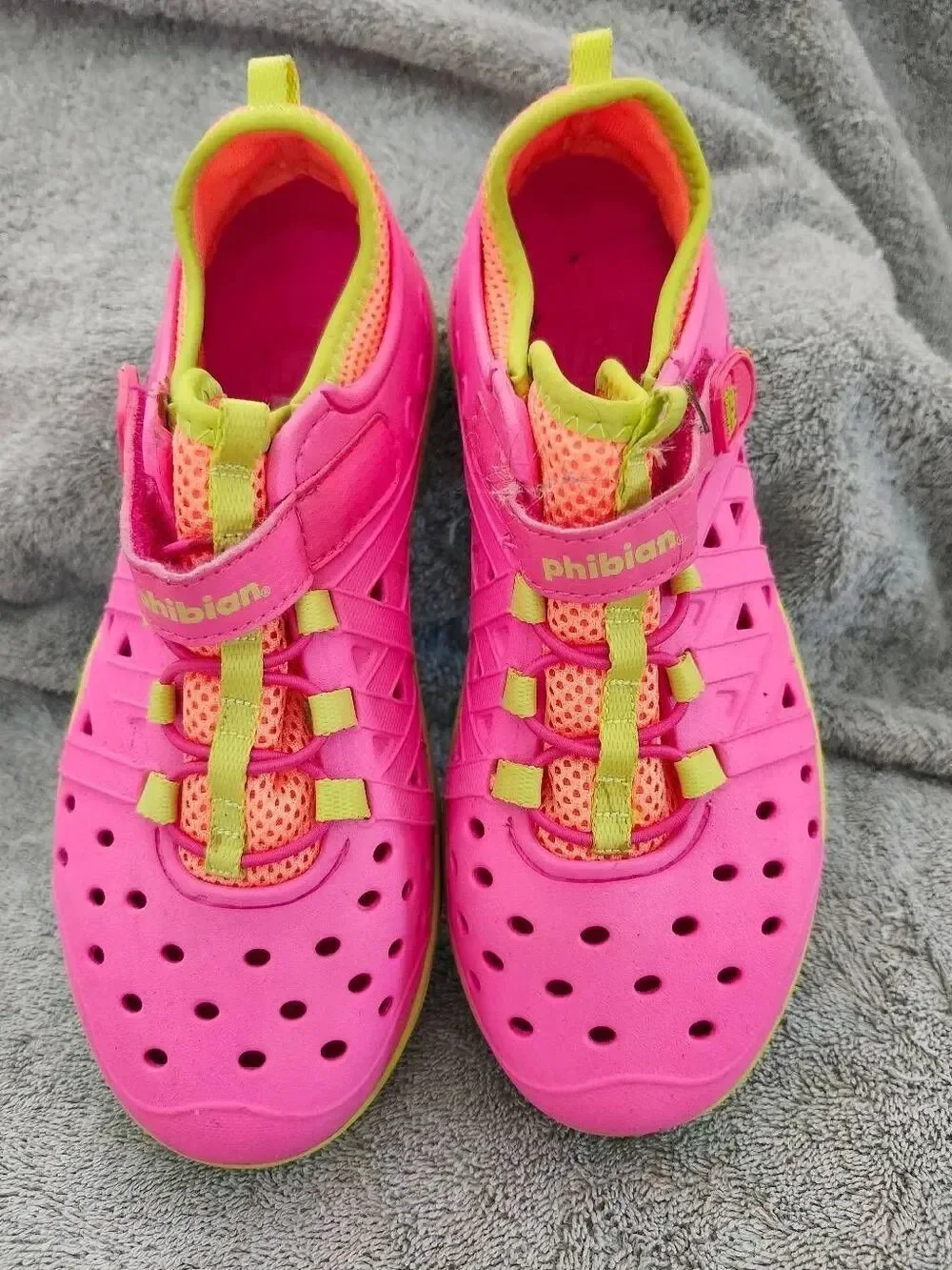 Phibian bright pink Stride Rite Made2Play water shoes feature lime green accents